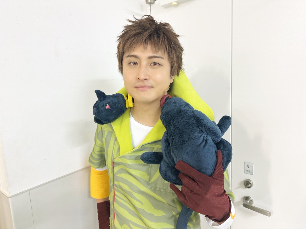 takumenooon's tweet photo. #グノーシアTLPT ゲネプロ

ご視聴ありがとうございました！！

どうも7/7の男　澤田シピです。

まさかこんな事が起こるなんて、、笑

アドリブならではですね。笑

まだまだ配信期間もありますので
最後まで楽しみ尽くしてくださいね！！ https://t.co/vEjvmgEJ31