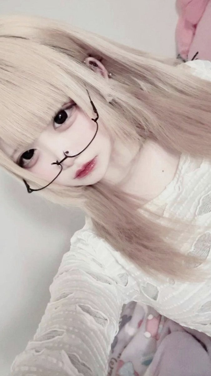 AlexaCrawfji4n's tweet photo. 話しかけてくれたらいいのにね( ˘ω˘ )
#自撮り界隈 #ネッ友募集中 https://t.co/RLvIhKB4aK