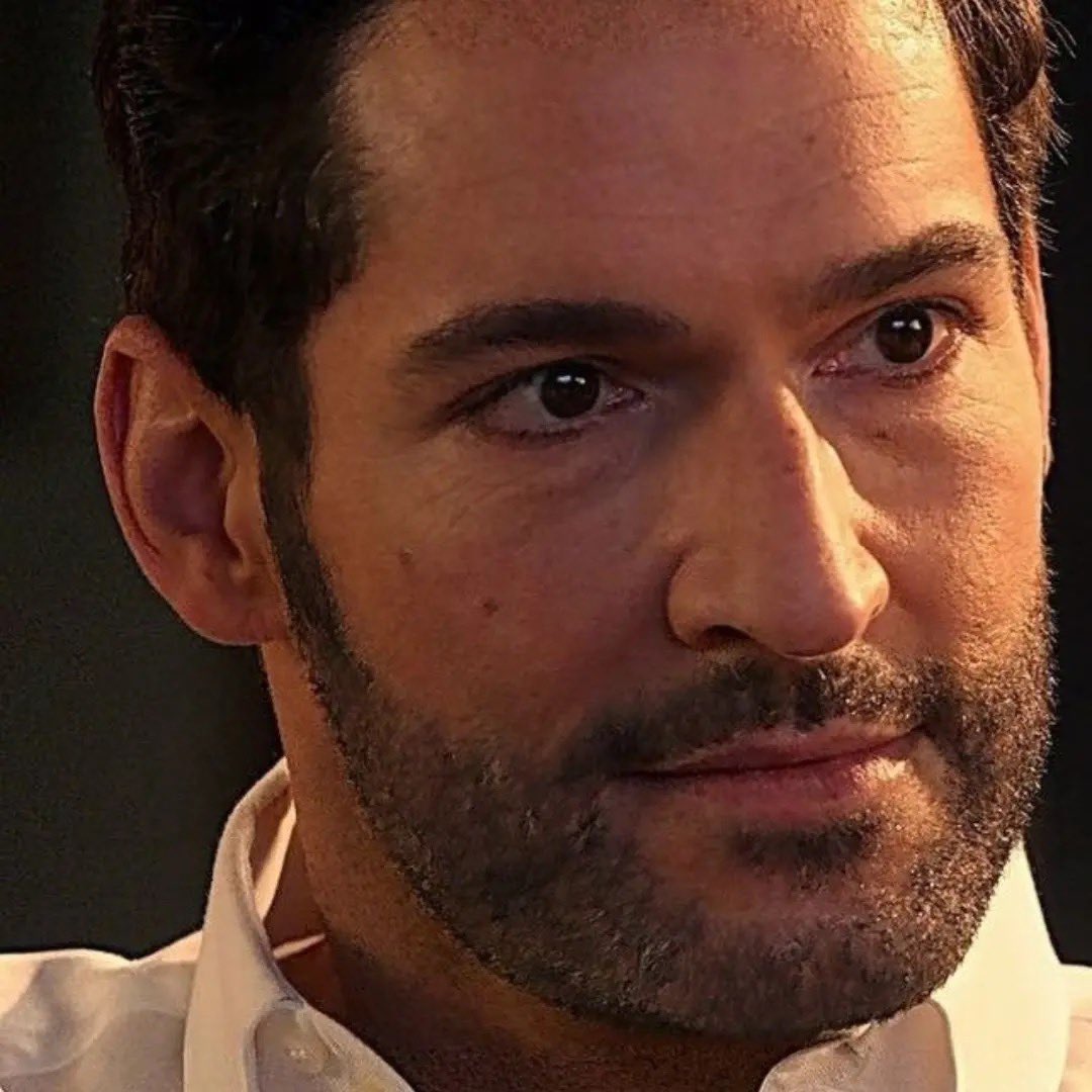C_Kitten85's tweet photo. „Drop your celebrity crush.“
My crush is still crushing me!!! The man I’m talking about: #TomEllis He is unbelievable!!! #Lucifer #ColinGlass #cia ❤️🔥🫠😈🖤🔥🥵😍❤️ https://t.co/HZvCqJS0Ng