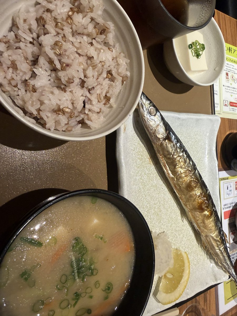 mrsk_022's tweet photo. 秋刀魚いいよね🐟 https://t.co/7gHa17Kfiu
