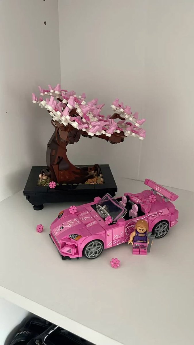 RodhaStore's tweet photo. Lego Suki car https://t.co/VLaX4e1igb