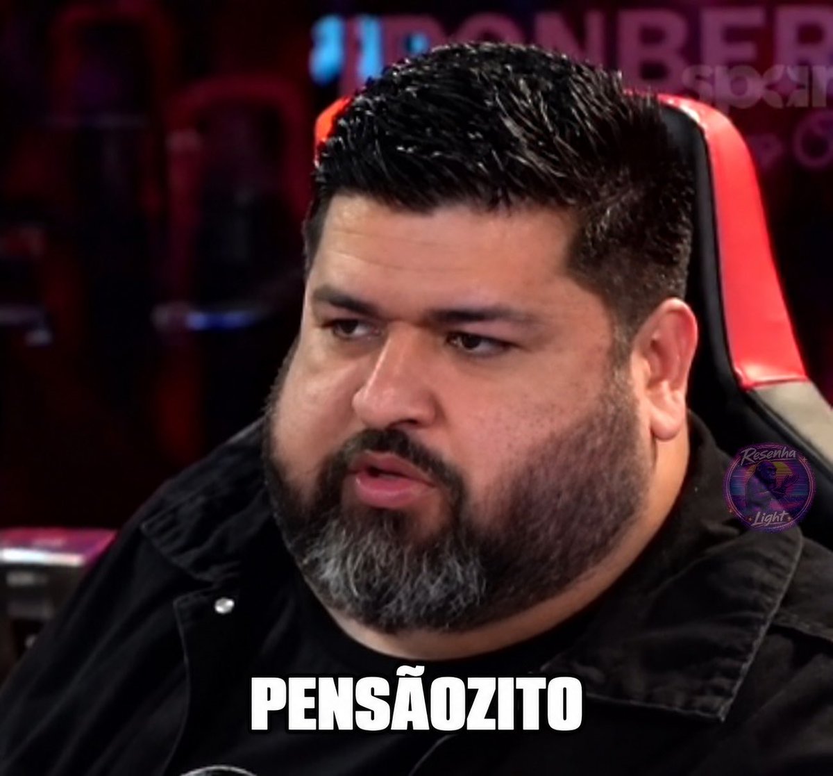 MemesSemFiltros's tweet photo. @ResenhaLight_ n fala assim https://t.co/uGc9oG0dzN