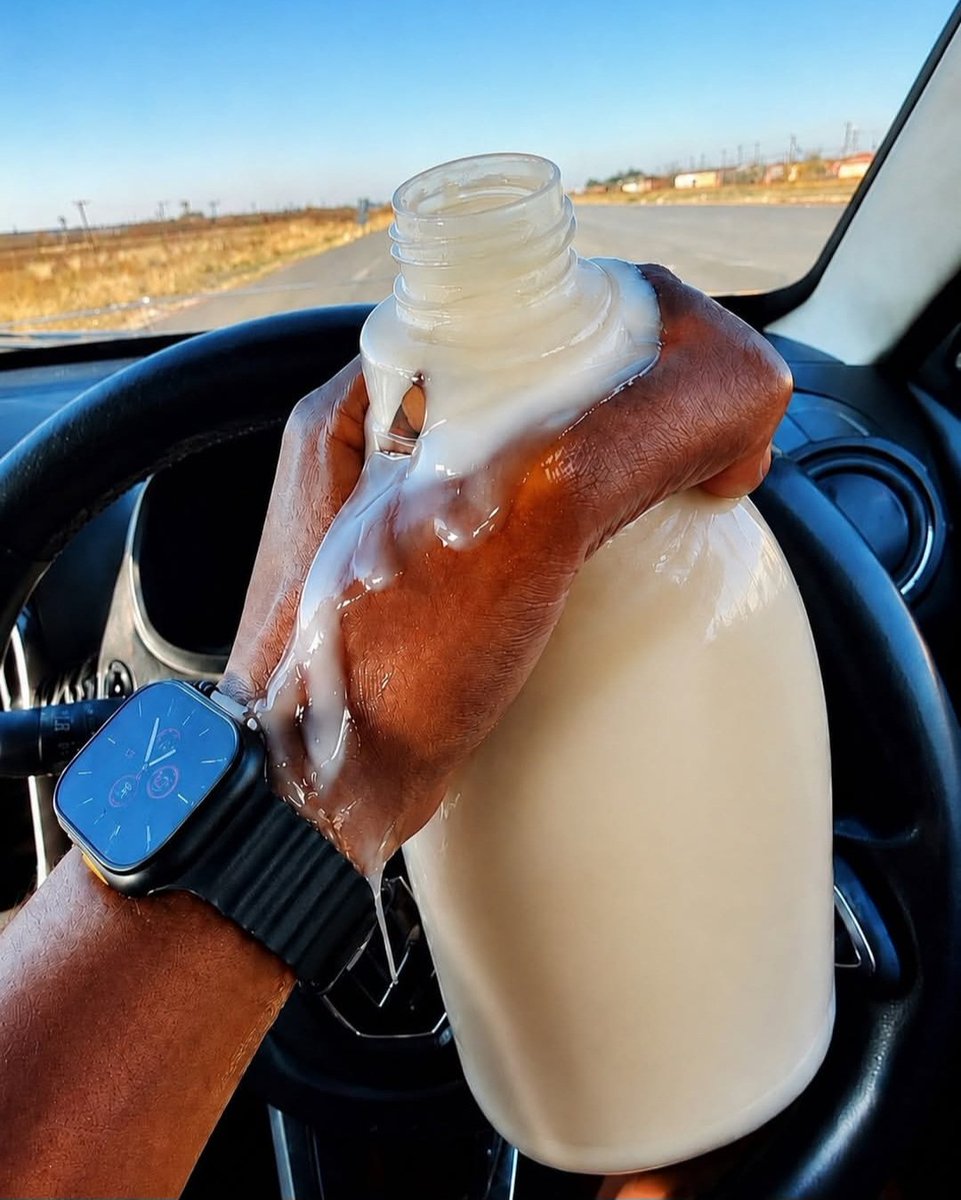 Joseph_Vorster's tweet photo. Me: i can last long
Also me with 2 seconds of grip: https://t.co/gLIGD3mB04