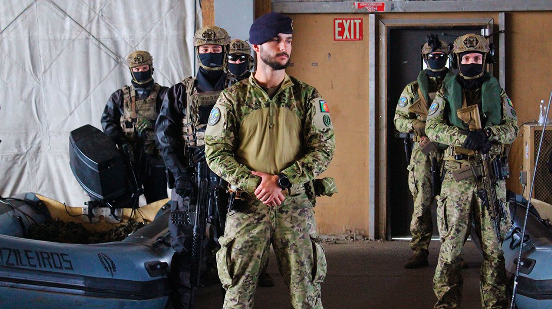 emgfa_oficial's tweet photo. A Comissão de Defesa Nacional da Assembleia da República visitou, nos dias 13 e 14 de setembro, os militares portugueses destacados na Eslováquia e na Lituânia. 

Sabe mais em: https://t.co/P6ghc623x3

#ForçasArmadasPortuguesas #ComissãoDefesaNacional #NATO https://t.co/DTgVHLp3hO