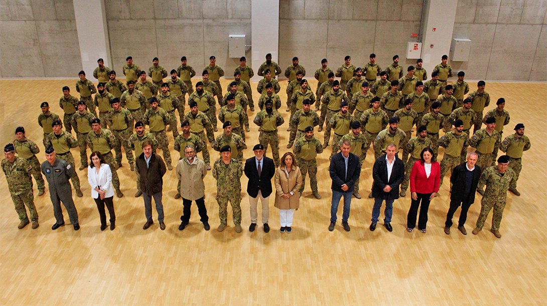 emgfa_oficial's tweet photo. A Comissão de Defesa Nacional da Assembleia da República visitou, nos dias 13 e 14 de setembro, os militares portugueses destacados na Eslováquia e na Lituânia. 

Sabe mais em: https://t.co/P6ghc623x3

#ForçasArmadasPortuguesas #ComissãoDefesaNacional #NATO https://t.co/DTgVHLp3hO