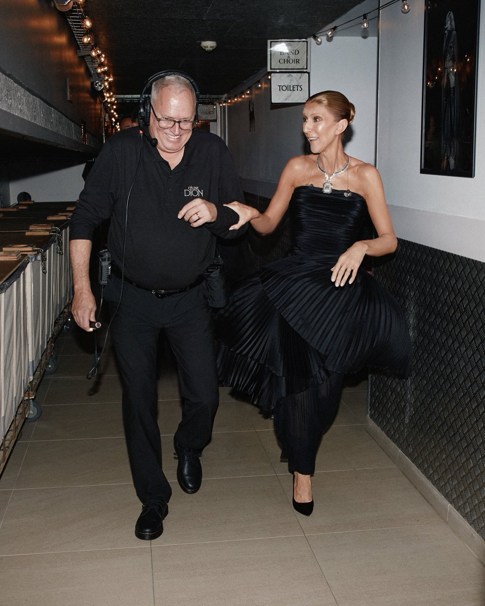 celinedion's tweet photo. Show #2 at Plenitude Arena was electric! Paris, thank you for bringing the energy and making it an unforgettable night! ❤️🇫🇷

📸: Nicolas Gerardin // Slides 1,4 
📸: Ines Ziouane // Slides 2,3 https://t.co/AwVknvQqtt