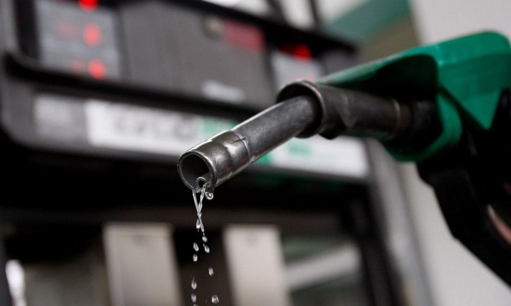 DailyPostNGR's tweet photo. I’ve stopped driving to work’ – Abuja civil servants lament fuel price hike
https://t.co/GGSyAu9qLx https://t.co/CbY83ptHBb