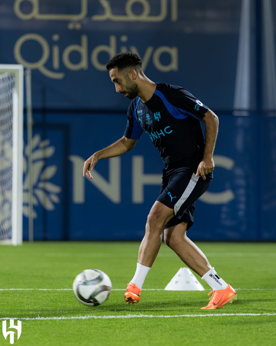 Alhilal_FC's tweet photo. تدريباتنا مساء الجمعة 💙⚽️ https://t.co/Yn03cBUkPu