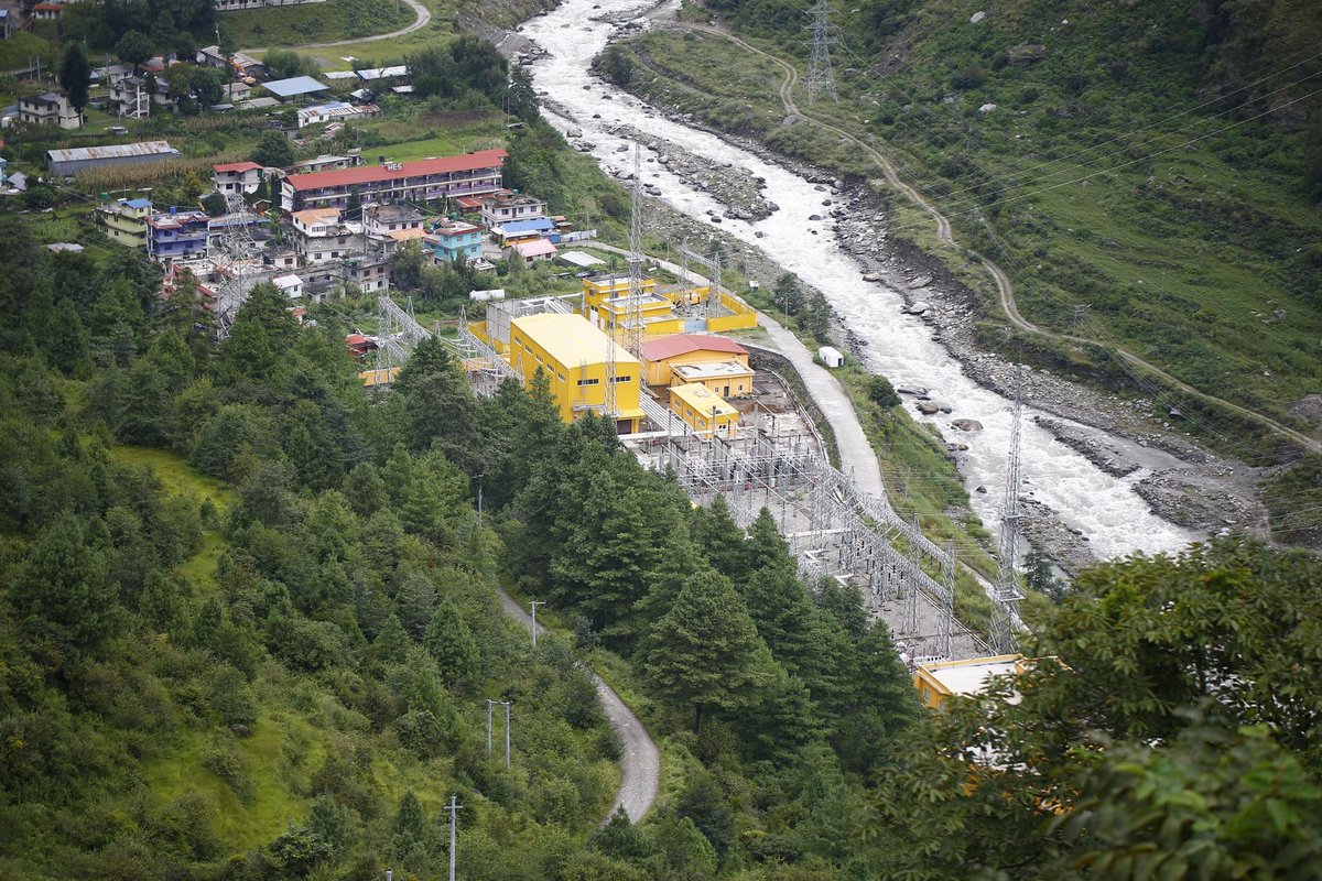 UNDP's tweet photo. 75% of those affected by the recent floods in Nepal were living in vulnerable conditions.

@UNDPNepal's @KyokoYokosuka spotlights the challenges ahead, what it will take to build back safer &amp; the importance of investing in the resilience of the Himalayas. https://t.co/PeFNr2Ocxc https://t.co/WqbkGGDCaI