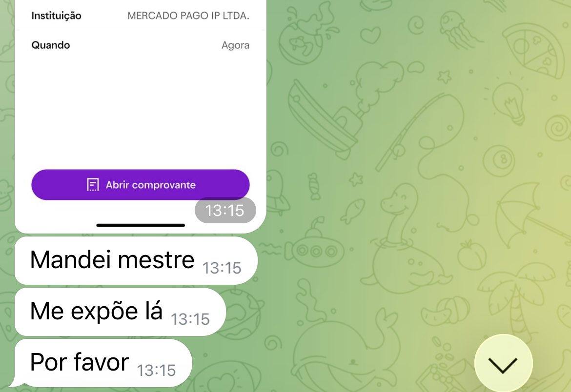 MASTERCASH22cm's tweet photo. Desesperada por um pingo de atenção, se oferecendo pra qualquer holofote essa porca imunda,  pedindo para ser exposta essa boca de privada 😂🤑

#Findom #Cashmaster #trouxa
#cashslave #dominador https://t.co/psQIJbaUu5