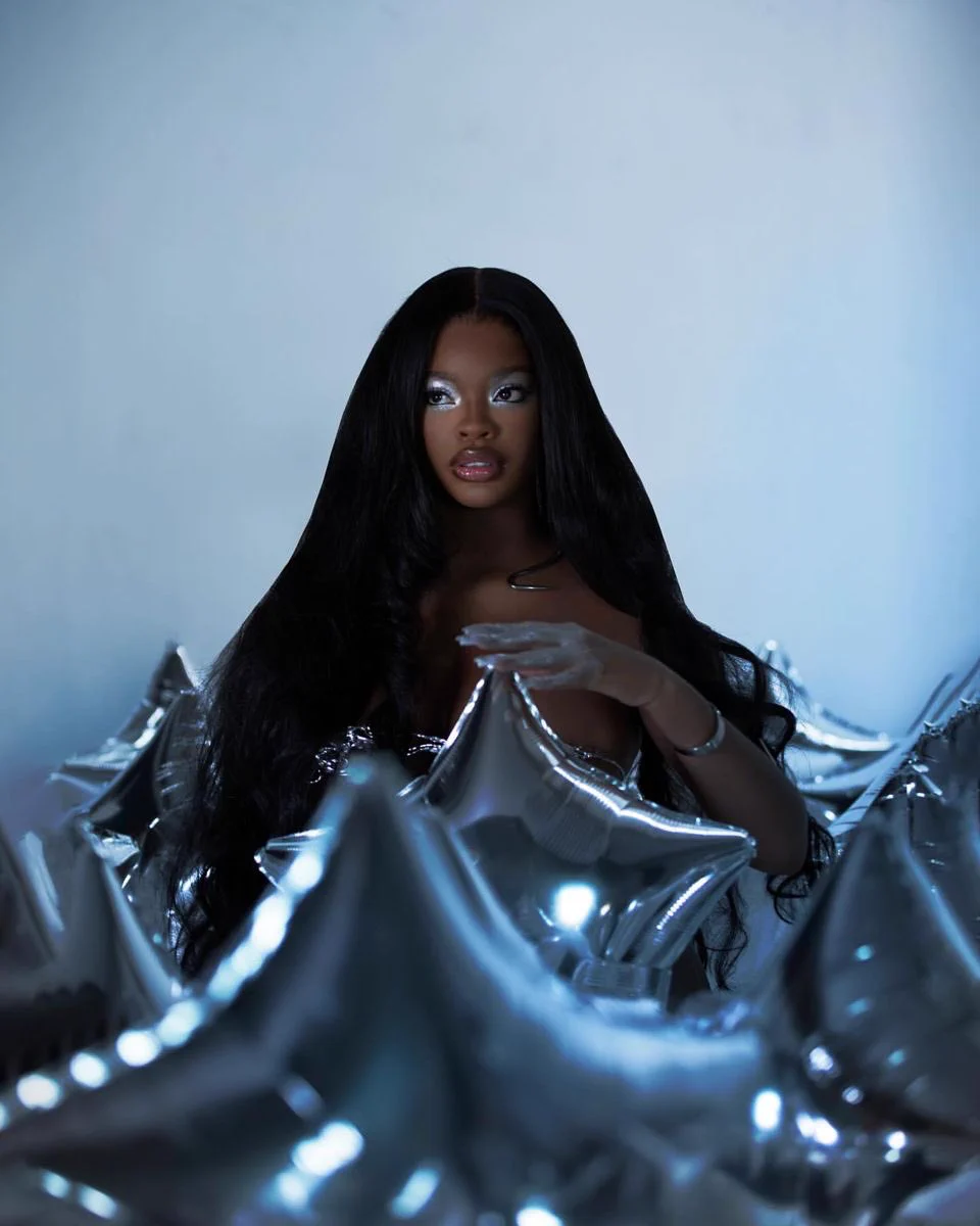 THATS PRETTY MF on X: "EACH JT BDAY SHOOT HAS BEEN ON THE GIRLS MOOD ...