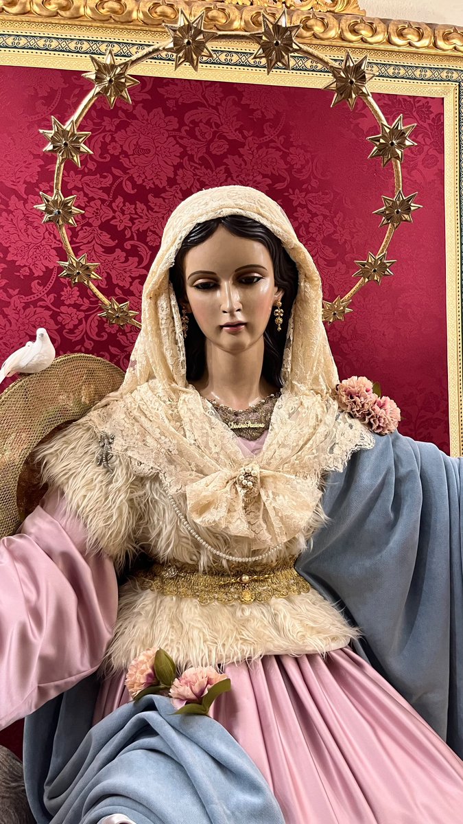 PastoraAlcala's tweet photo. 🟢 #ACTUALIDAD

La Divina Pastora ya se encuentra vestida para el solemne triduo que celebraremos en su honor la próxima semana.

Madre del Buen Pastor Jesucristo, ruega por nosotros.

📷 Ezequiel Hernández. https://t.co/2Fp7oemw9S