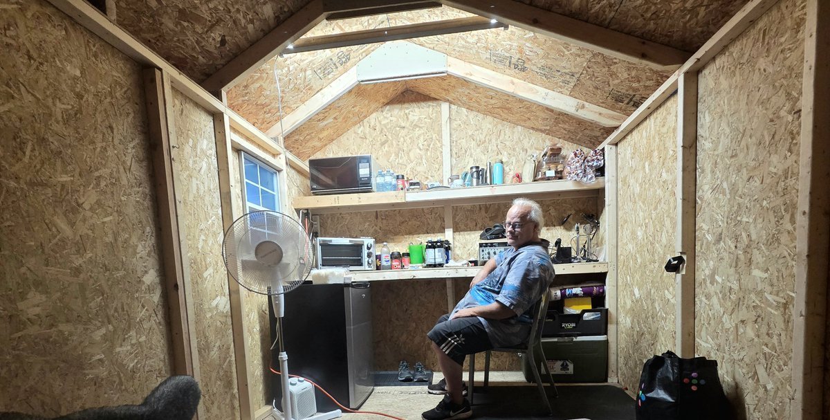 albert_riopel's tweet photo. Probably, do more set-up with the new 'Amateur Radio Shacks!

Likely, we'll add the 2nd shed 🏗🏡next spring, year 2027 at Point Roberts, WA,  USA 🇺🇸.

As for the Lantzville, BC 🇨🇦 property, we might need to build the other 2nd shed right away. We need more workshop space in our Lantzville 🇨🇦 property, especially heading to the wintertime ❄️. 

Overall, we need extra space for gardening tools, small building tools & machineries 👩‍🌾👨‍🔧 for both properties, and likely with the 3rd property in Mount Vernon 🇺🇸 (Skagit Valley-near Milltown Boat Launch).

Anyway, we'll post the two(2) Amateur Radio 📻 Shacks current status here. 
^ ER ✍️ (@EarlaRiopel)