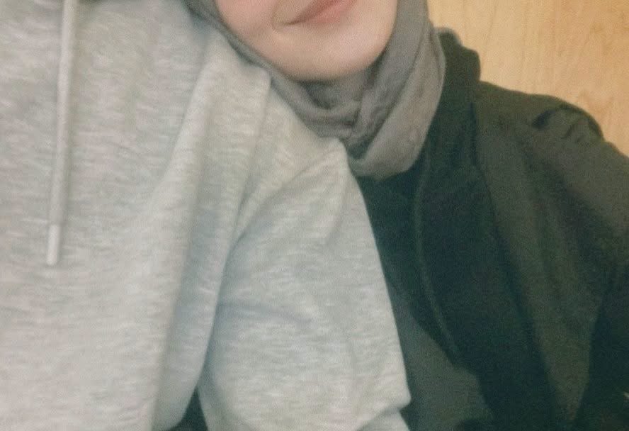 NNoonyour's tweet photo. أن يرزُقني بشخص حَنون لا يجرؤ علي ضياعي من يديه
أن أكون كل الأشياء وأهمها في قلبه . https://t.co/V3LADRE3rj