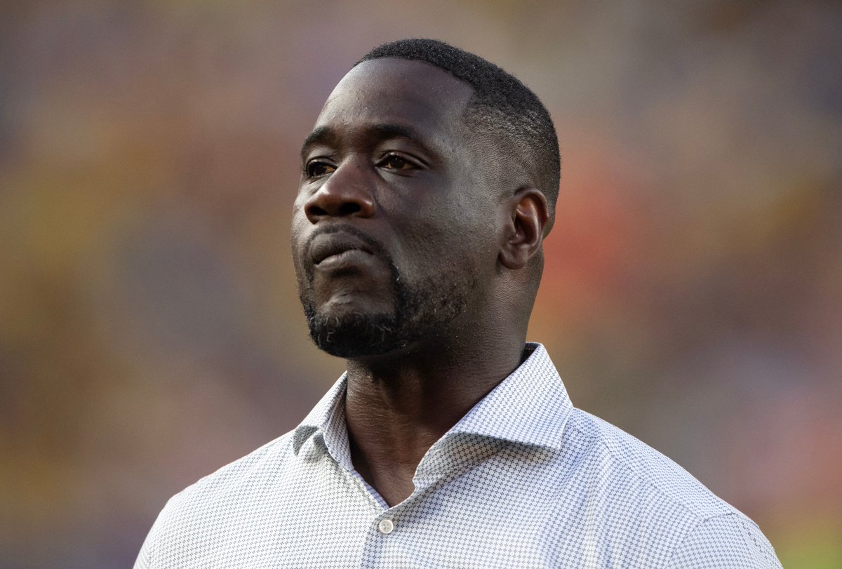 Record_Sport's tweet photo. Emerse Fae 'interested' in Hibs next manager role as Ivorian seeks swift dugout return after World Cup history run

https://t.co/iI8MHmqzHE https://t.co/aUuOPl3tEu