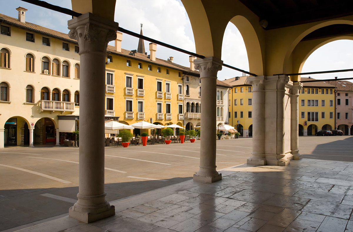 PetrelliFlavia's tweet photo. Borghi d'Italia:#Sacile in provincia di Pordenone 🌝 https://t.co/RnnavA0BzG