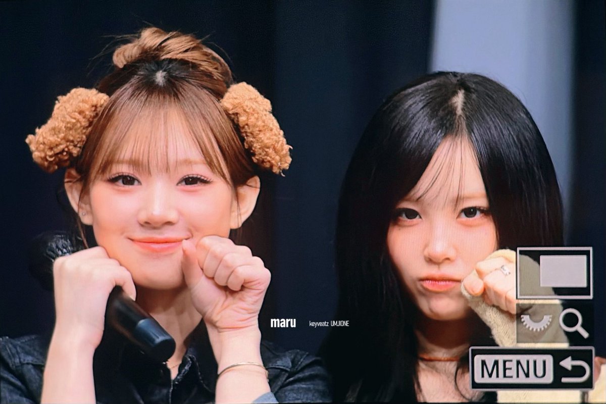 ummmzee's tweet photo. 260918 하진짜둘다너무똥개 #키비츠 #엄지원 #김유나 https://t.co/T5zAr1xjHU