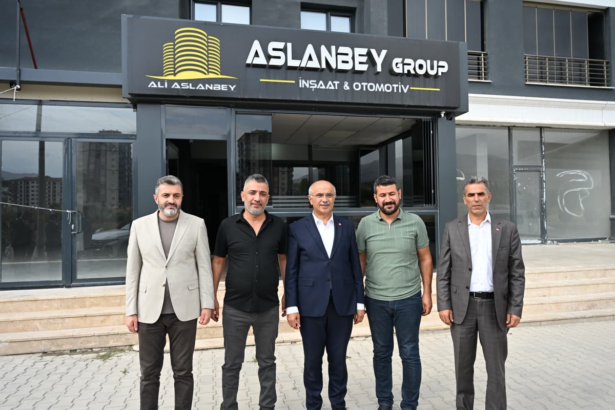 herhavadis's tweet photo. Malatya’da yeni yollar ve bulvarlar geliyor: Başkan Er detayları açıkladı
@MalatyaBelTr
#Malatya #SamiEr #MalatyaBüyükşehirBelediyesi #Bostanbaşı #MalatyaUlaşım #Sanayi #Çavuşoğlu #YenidenYapılanma
https://t.co/PyLKcvsXkD https://t.co/6RnxSBUOox