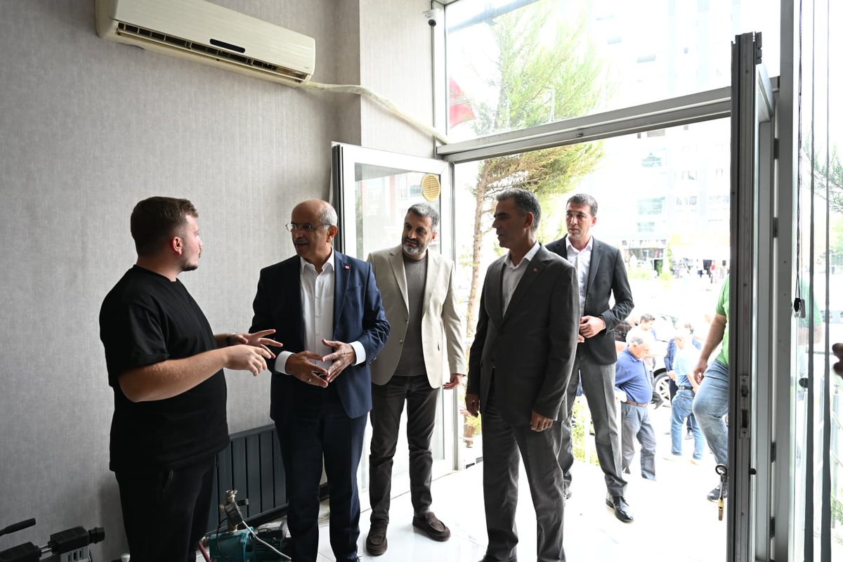 herhavadis's tweet photo. Malatya’da yeni yollar ve bulvarlar geliyor: Başkan Er detayları açıkladı
@MalatyaBelTr
#Malatya #SamiEr #MalatyaBüyükşehirBelediyesi #Bostanbaşı #MalatyaUlaşım #Sanayi #Çavuşoğlu #YenidenYapılanma
https://t.co/PyLKcvsXkD https://t.co/6RnxSBUOox