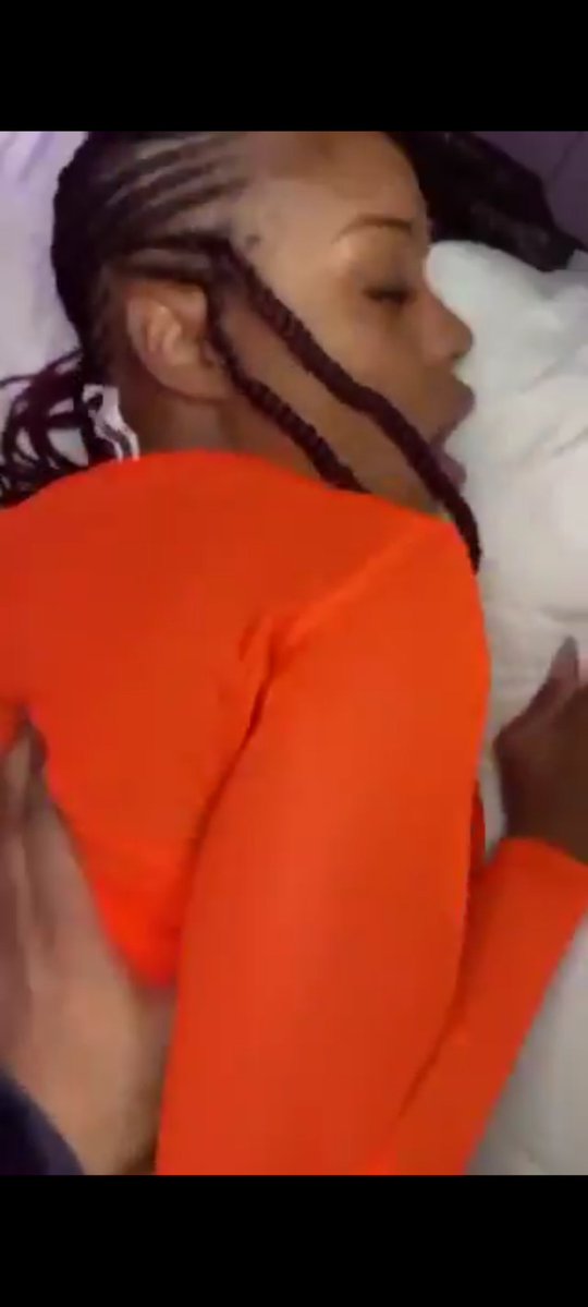 RuiruVibration's tweet photo. Her videos are still goated 😭 📹 👇 https://t.co/MMPLBuZ8fW