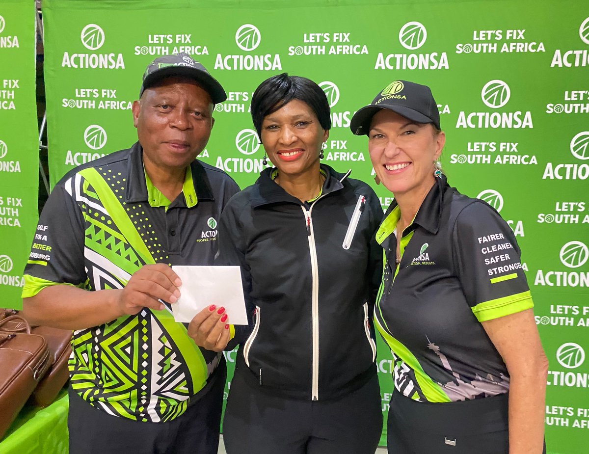 HermanMashaba's tweet photo. A huge congratulations to our Golf Day award winners! 

Your skill, determination and competitive spirit made the day a great success. Well played, and congratulations to all our winners! 

#GolfDay #OperationFixJoburg https://t.co/cHBAHUD3Fm
