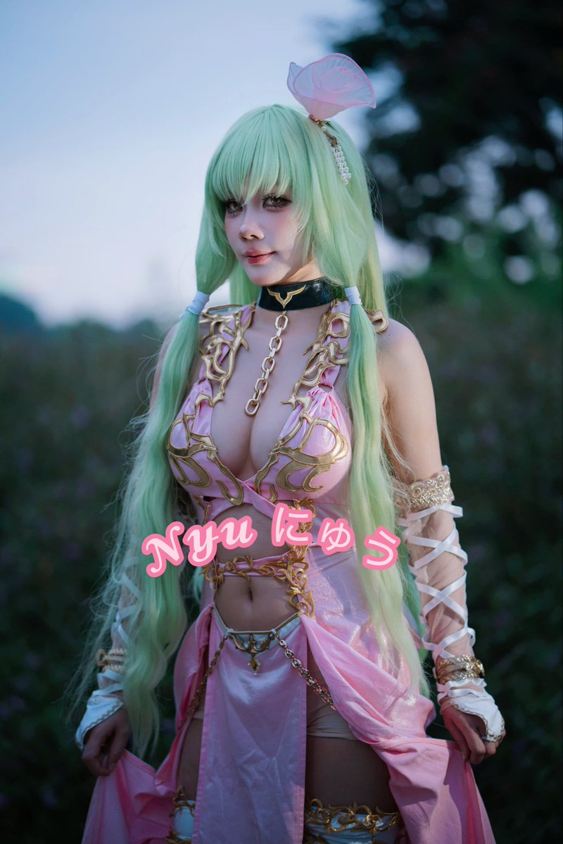 gyuuxnyuu's tweet photo. Light never be a trouble for my angles 🌸

#cosplay #cc #codegeass https://t.co/6Cw0s3jog2