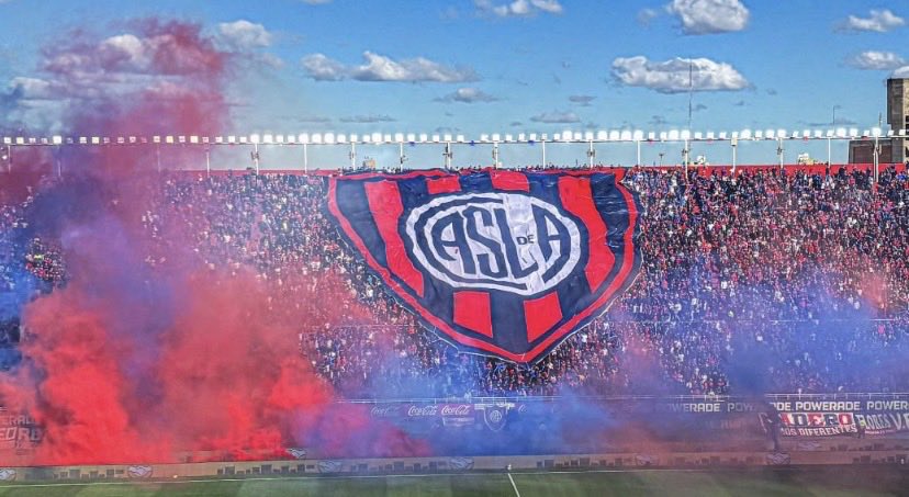 pnac71's tweet photo. Tiene que ser, un hermoso fin de semana! 💙❤️💙 https://t.co/5DKQ29Dejg