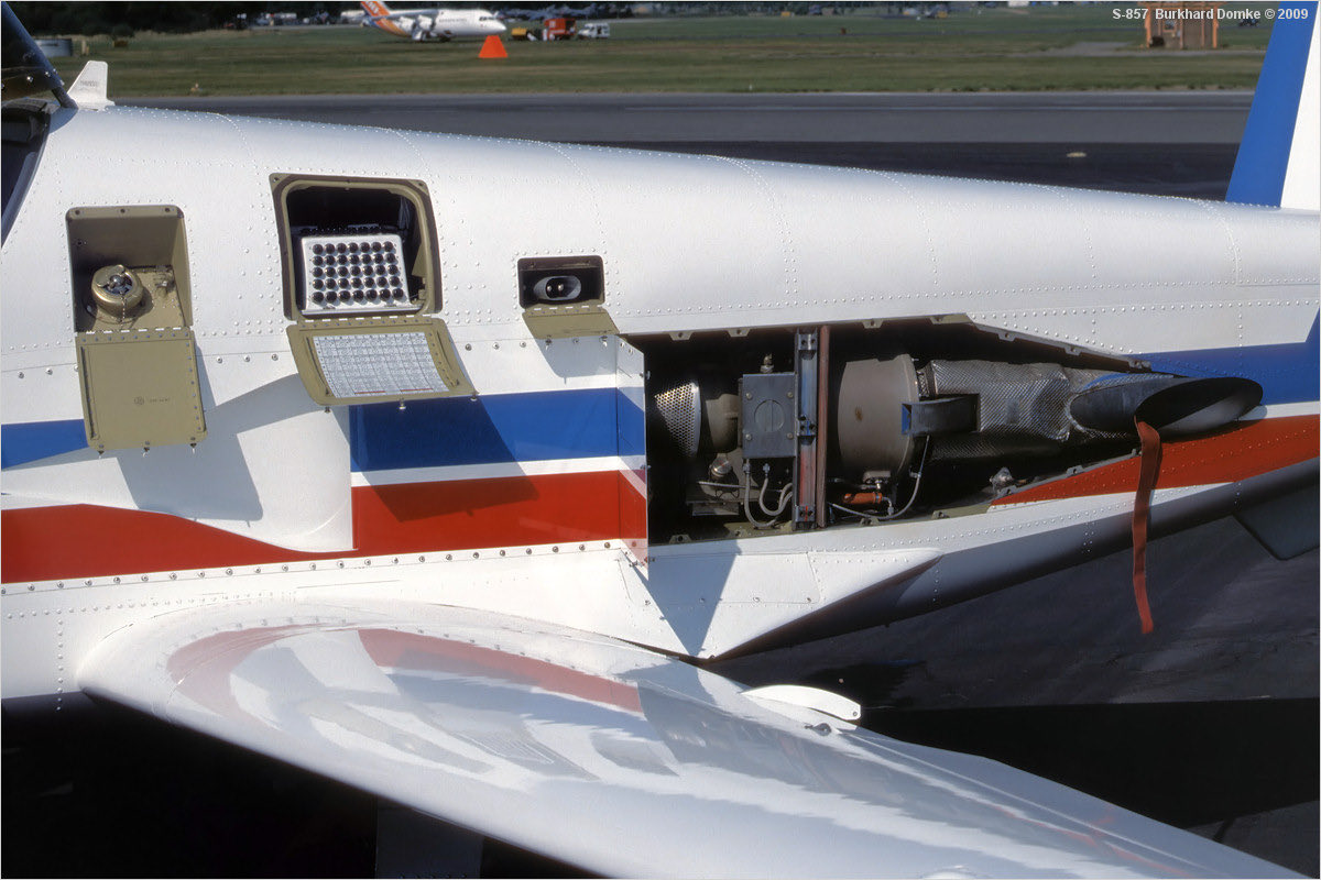 rlhdlw's tweet photo. @AviationMarlene @wildbluejester The Microjet 200B is powered by two Microturbo TRS-18 turbojets. https://t.co/LKNgn13ovm