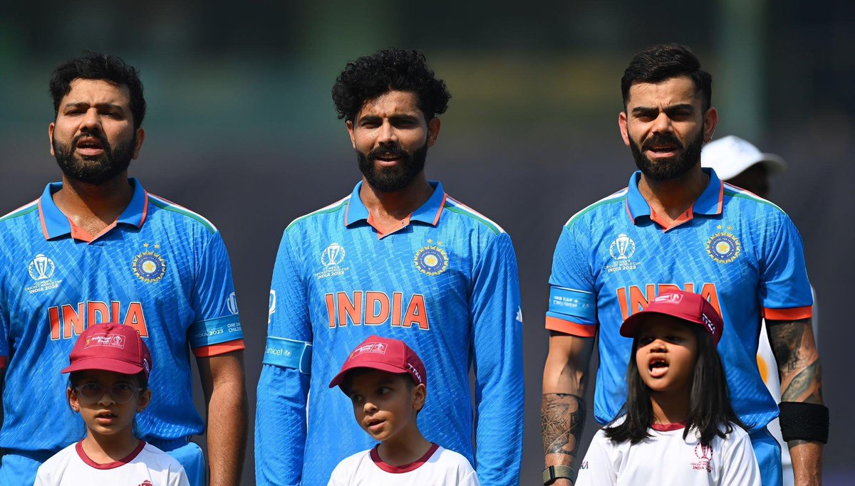 dkrekha143's tweet photo. 39 year old Rohit Sharma.
- 37 year old Virat Kohli.
- 37 year old Ravindra Jadeja.

The iconic trio returns on September 27th. 🐐 🇮🇳 https://t.co/2Co1jnOga6