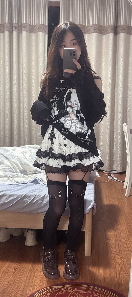 galiu7rp's tweet photo. 好想去当精神小妹 #男の娘 #伪娘 #femboy https://t.co/wBj2QbBgXu