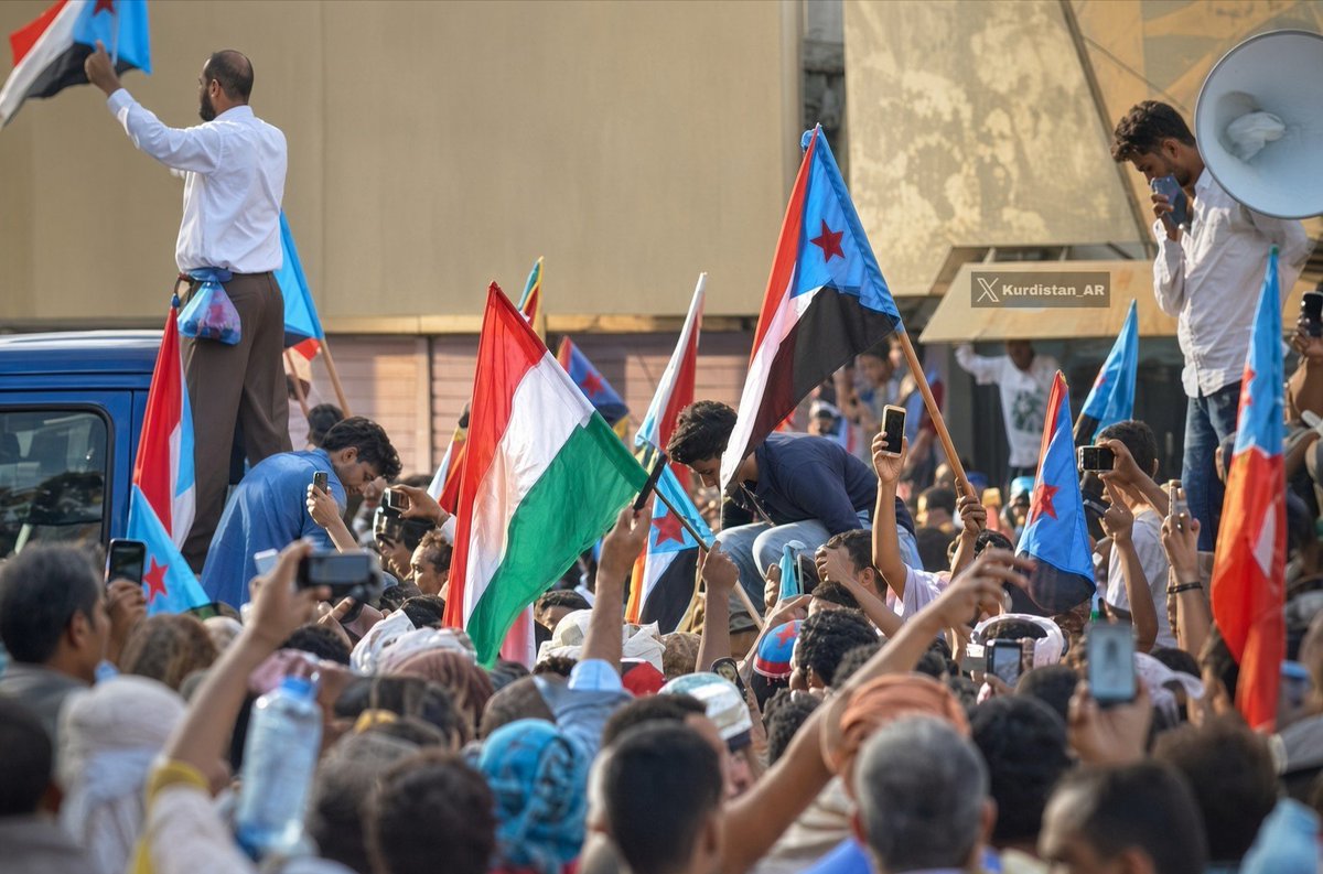 Kurdistan_AR's tweet photo. لن ننسى أبداً وقوف شعب الجنوب العربي معنا أثناء استفتاء اقليم كوردستان للإستقلال عن العراق. نحن مع قيام دولة الجنوب العربي. https://t.co/gY15i6Cly5