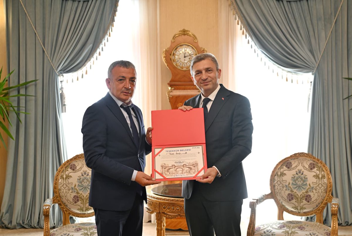 basinantalya's tweet photo. Antalya'nın Çevre ve İklim Çalışmalarına İki Yeni İş Birliği https://t.co/VnGhGeYoeK https://t.co/5MZaKEvPQy