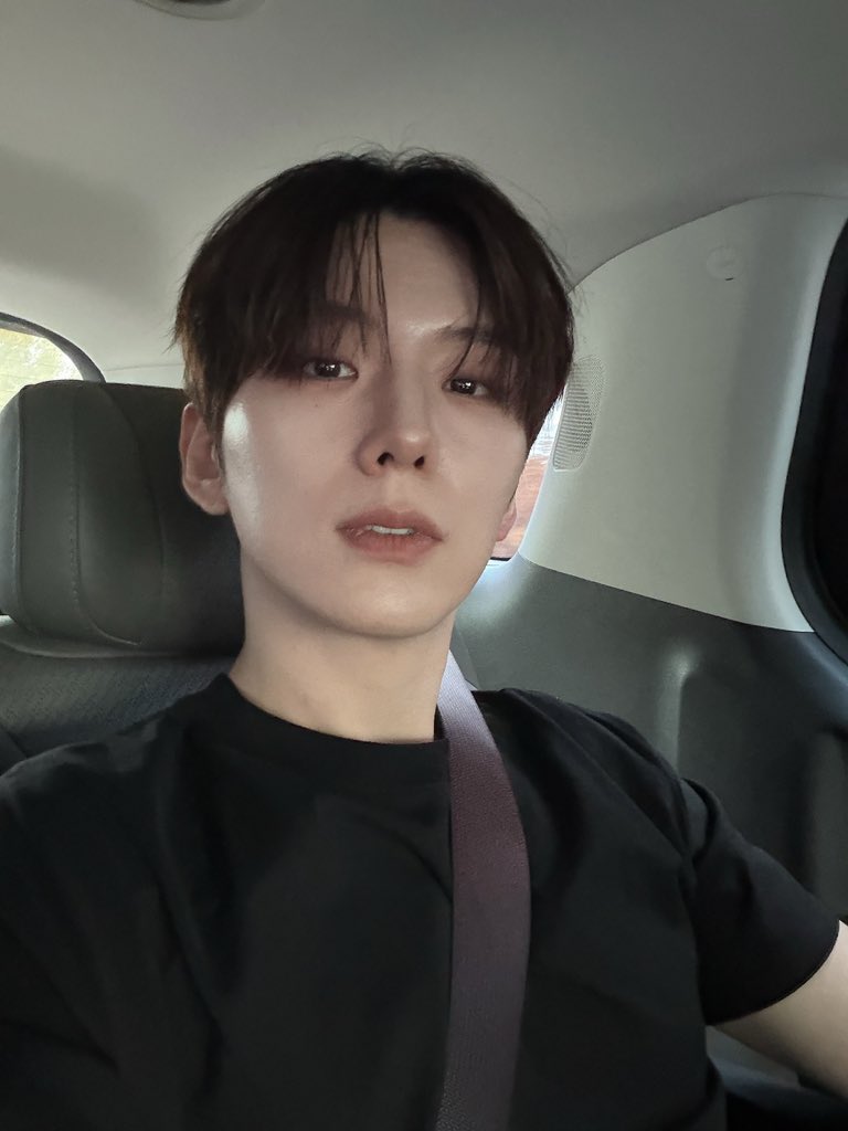 Hamzukhamsal's tweet photo. 잘컸어... 너무 https://t.co/sxTUcrUh4W