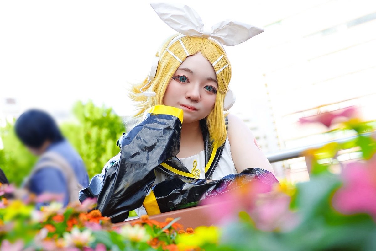 neoneo_cos's tweet photo. あそこっすね〜
あ！なんか使えそうな植木鉢あるやん！
せや！！
って勢いでやったら思った通りというかそれ以上のもの撮ってくれてガチ神でした😂

こちらこそありがとうございました！

せっかくなので1枚絵バージョンも💛 https://t.co/o8MgDUNJU6