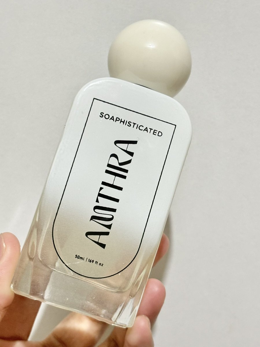 nadyakhanza's tweet photo. parfum cewek sering kena notice…

dari wangi sweet, fresh to fruity, powdery sampai wangi kembang… wanginya semantep itu💓 https://t.co/MY4NE0UaMH
