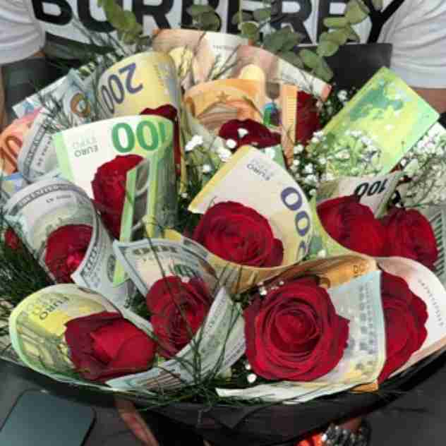 SarahDomii66's tweet photo. I just received a contribution towards Cagnotte from Anonymous via Throne. Thank you! https://t.co/udz2CnjV38 #Wishlist #throne https://t.co/nxoLy7Bx45