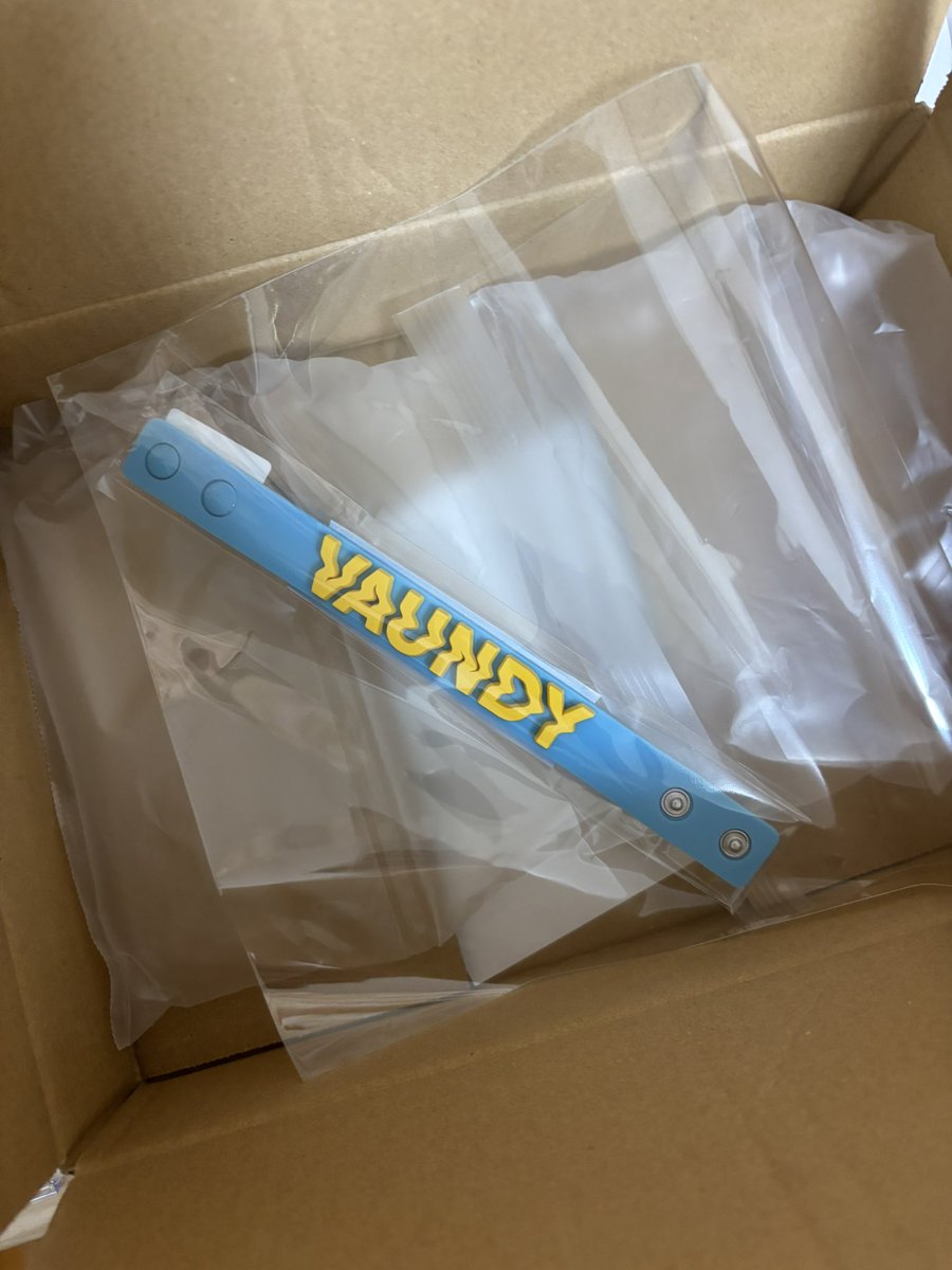 nxz5ba's tweet photo. フーディの受注販売ご検討よろしくお願いします🙇 https://t.co/ml1FviIL9H