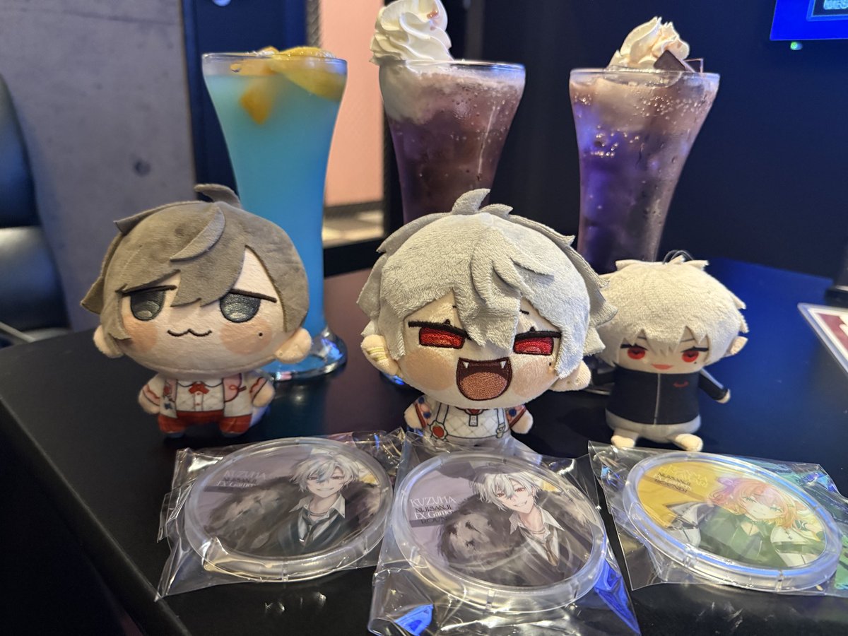yxVLGLmL9vVJxSw's tweet photo. まげちゃん��推し友とラウワン
ボーリングで2試合合計140出したら貰えるコースターは6点足りなくて貰えなかった！まげちゃん（イブ）は流石のスコアでもらえたね！
#EXゲーマーズ
#筋肉痛
#体力の限界 https://t.co/njBSMnzVSD