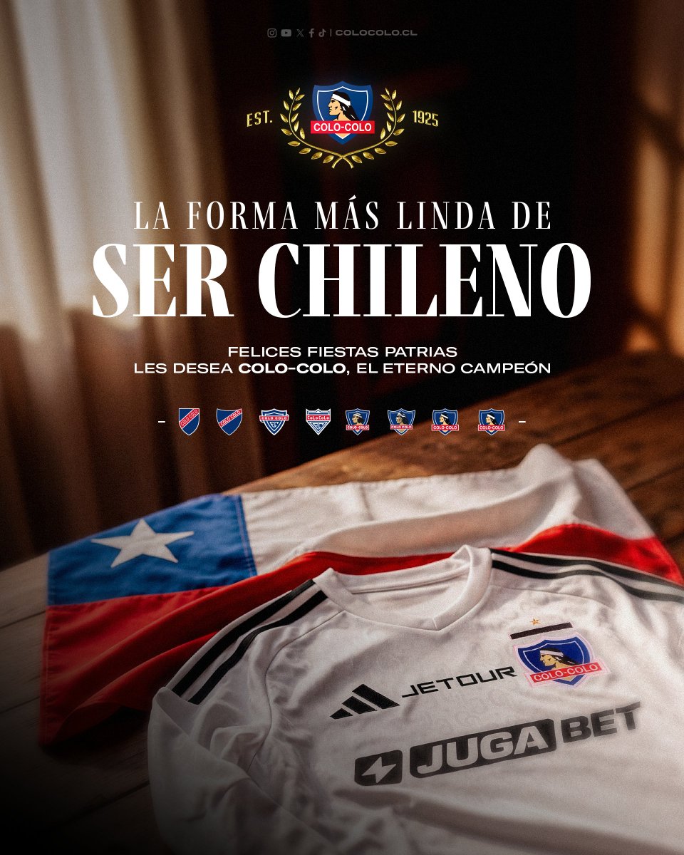 ColoColo's tweet photo. La forma más linda de ser chileno 🇨🇱

Felices Fiestas Patrias les desea Colo-Colo, el Eterno Campeón 🤍🖤 https://t.co/o0n5jyl0Xo