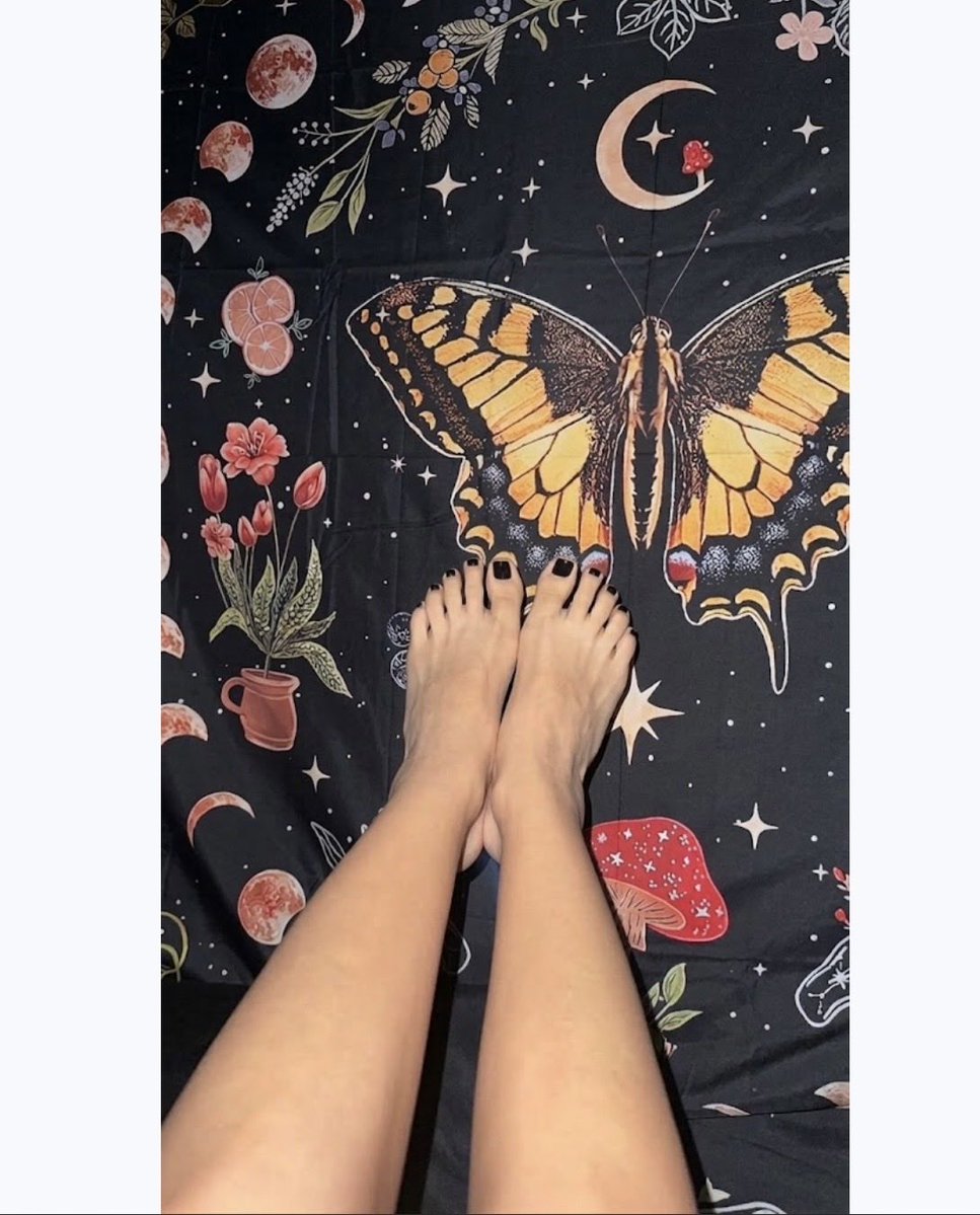 SlaughterBabe_0's tweet photo. Needing buyers 🔥🌶️💋 message me or click my link ☺️

https://t.co/rPho1iewhW https://t.co/kmc5anWKjc