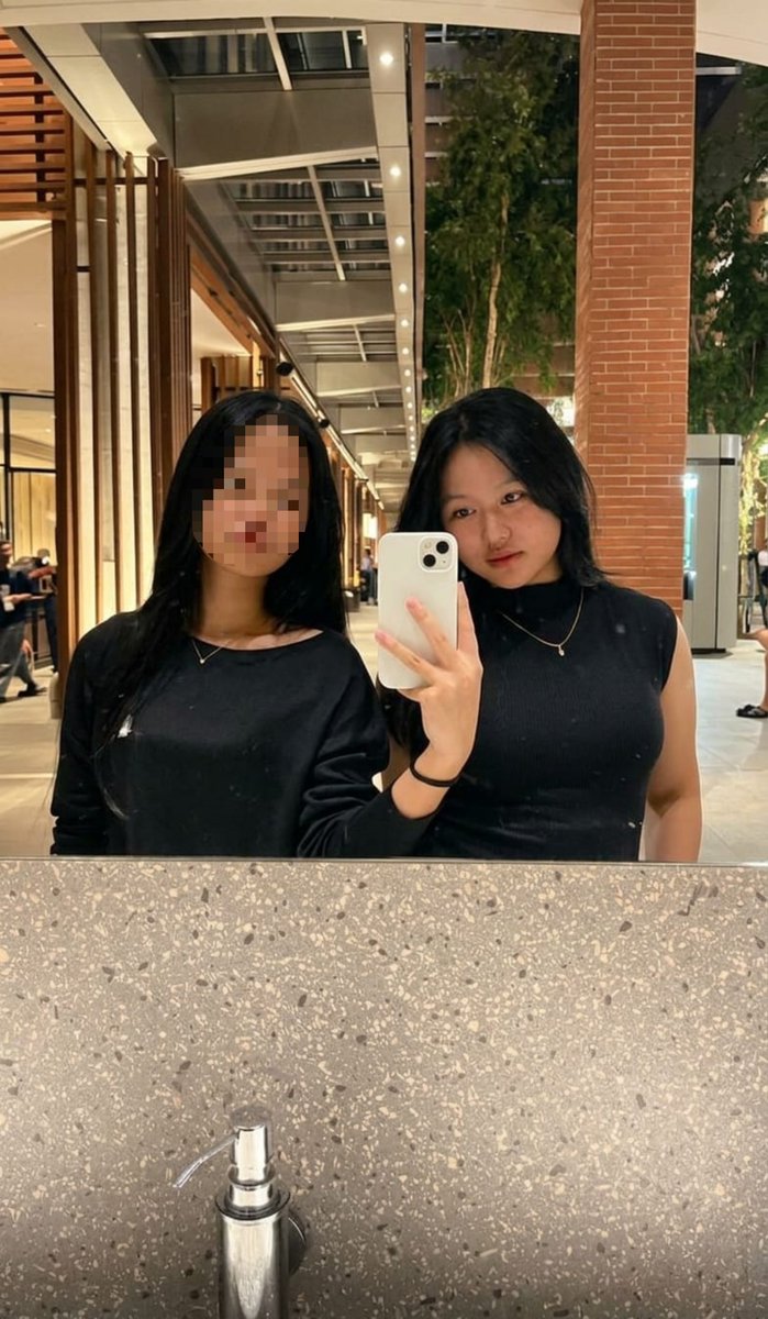 intanyjtj's tweet photo. pgn di booking om" wkwkw https://t.co/9KJsjXX39X