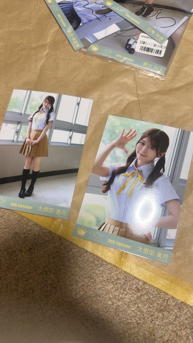 IDOLfam_'s tweet photo. 10パック買ってみっちゃんのヨリが1枚も出なかった… https://t.co/vdx38BKOGL