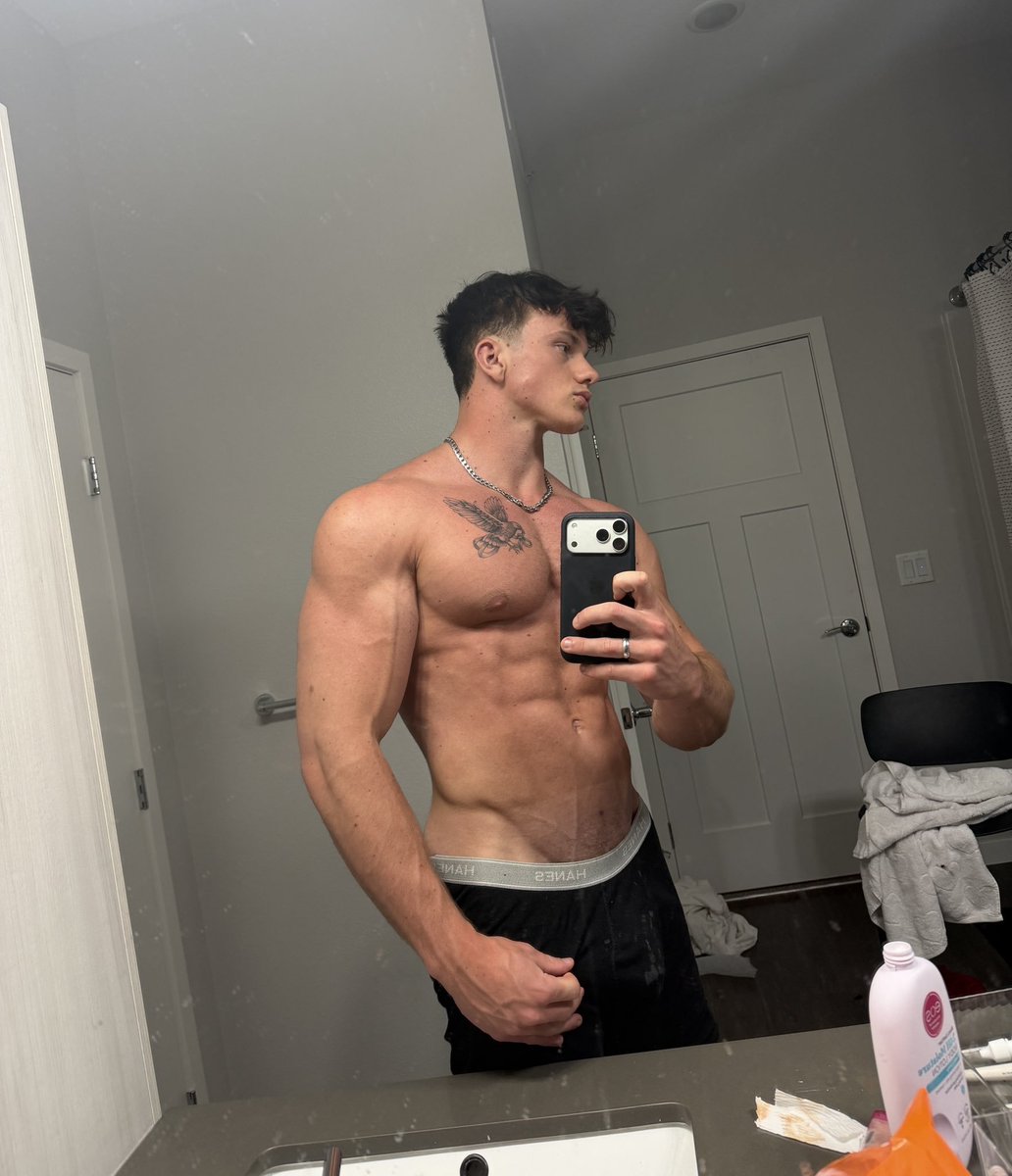 masterjackkzxh's tweet photo. https://t.co/cE2Zvd0GxH