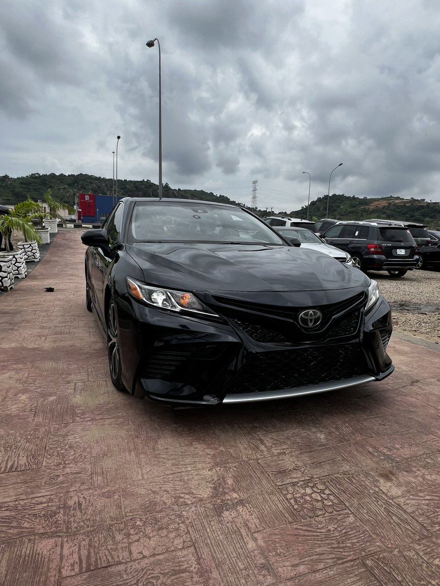 Dejaavive's tweet photo. 2018 TOYOTA CAMRY SE 

 ₦17,500,000
 Neatly Used
 Abuja https://t.co/r2RCK9aQkl
