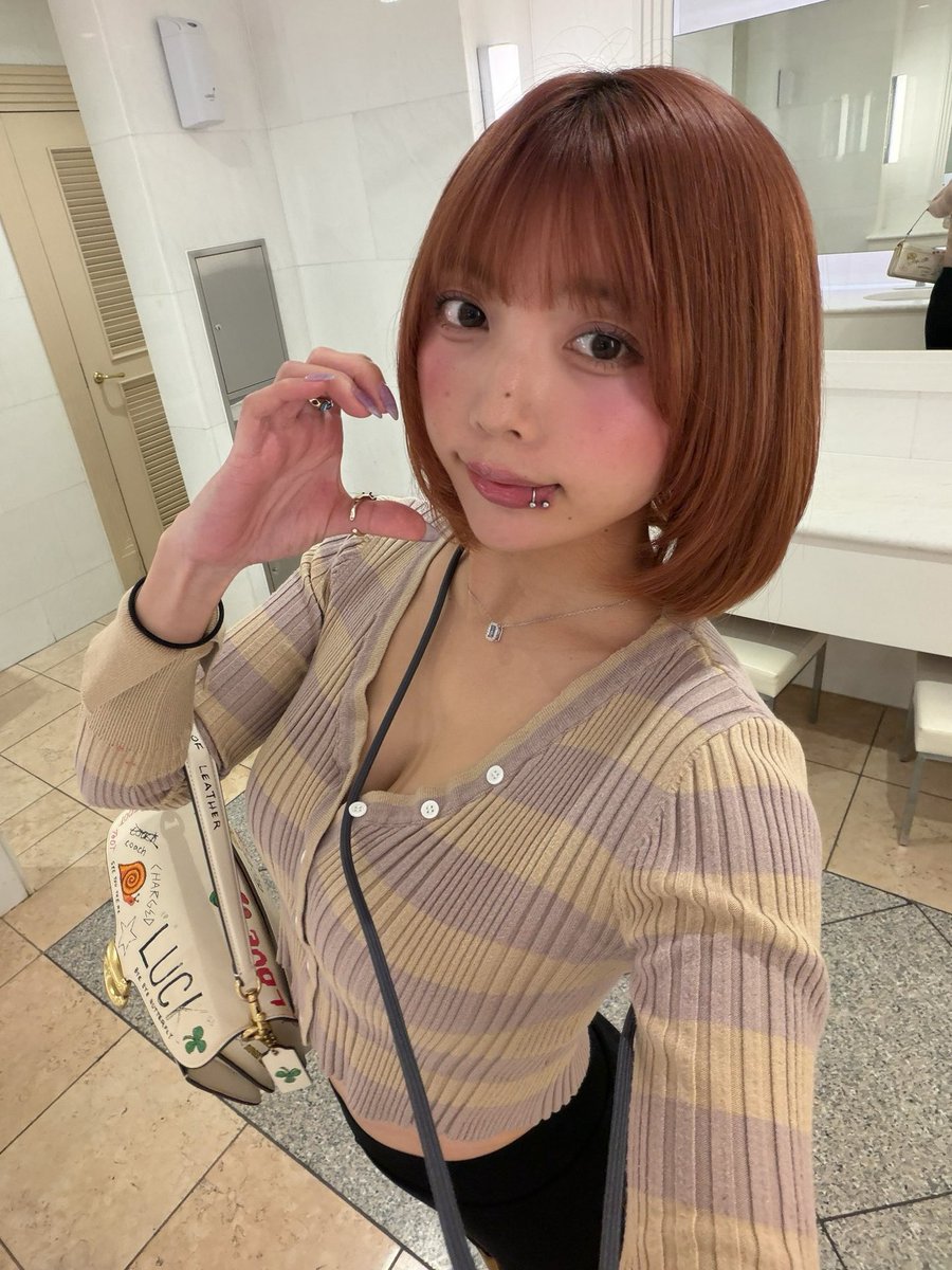 kodawaruNN's tweet photo. 安位薫ちゃん。
2年前のダスッ！の作品見た時から大好きです
やっぱ乗っかって攻めてる時の方が好きだｗ https://t.co/gt4ME3oWCK