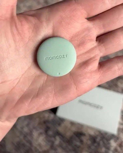 thatgirlessie_'s tweet photo. This morning I dropped my son off with the babysitter, and when I brought him home and gave him a shower, I saw something like this on his body, friends, what is this? Does anyone know? Please help.. https://t.co/TUSFneHxJ6