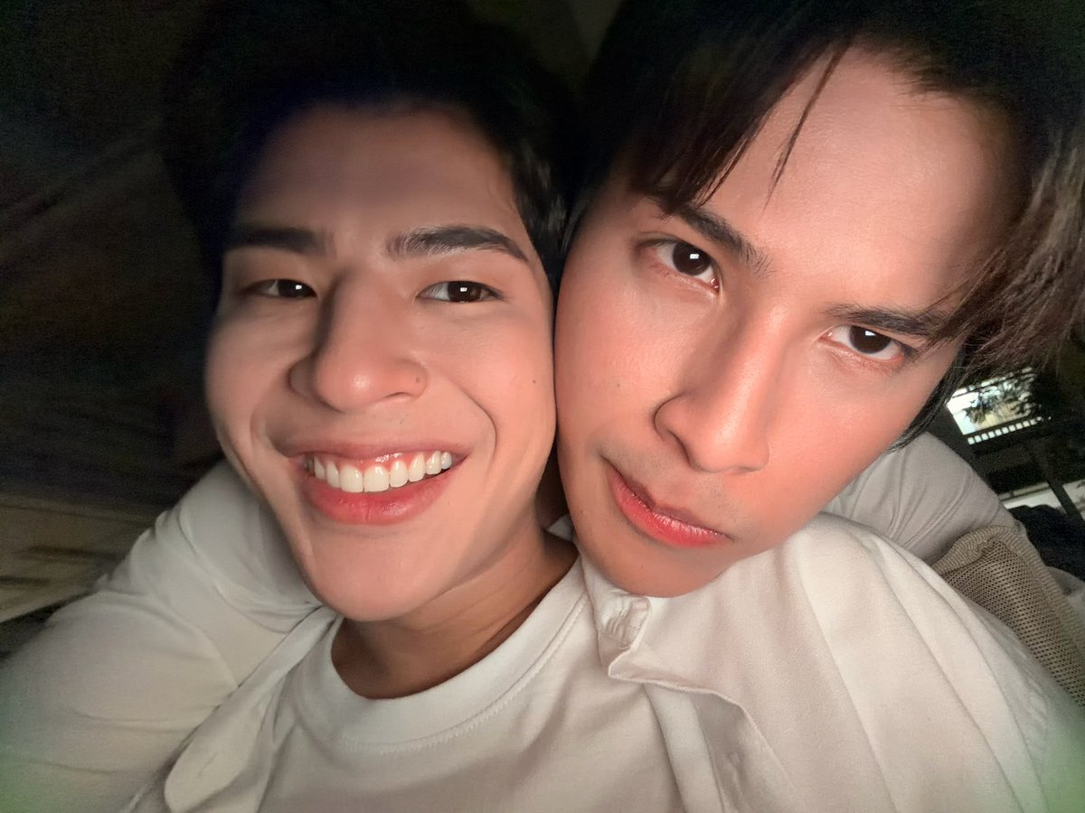 Tpkkrubs's tweet photo. คิว 2 https://t.co/nYZAcI3dhA