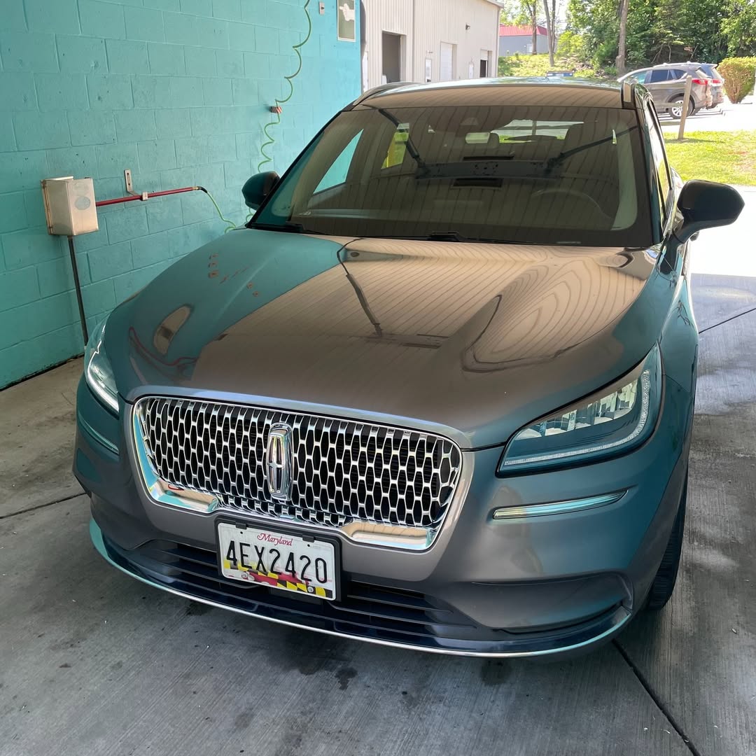CorpangerM's tweet photo. Adam brought his Lincoln SUV to Gary for prompt, professional, affordable detailing. Schedule your appointment by calling or texting 410-446-7851. https://t.co/Obqd71KJjX