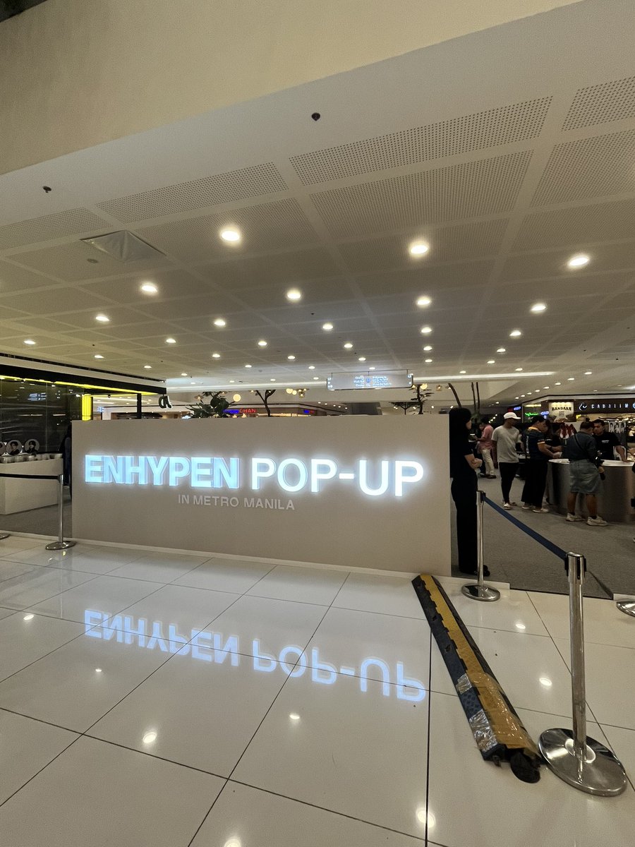 HeeSun_Vllrs's tweet photo. 📍Enhypen Pop-up Store, Moa https://t.co/0nyrqFdNng