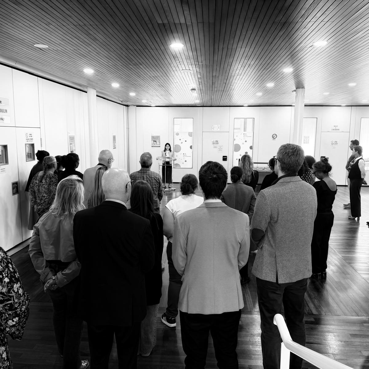 Image de Préfète de l'Essonne - #Hommage | ⚫️ Ce jour, à la préfecture de l’Essonne, une minute de silence a été observée en hommage